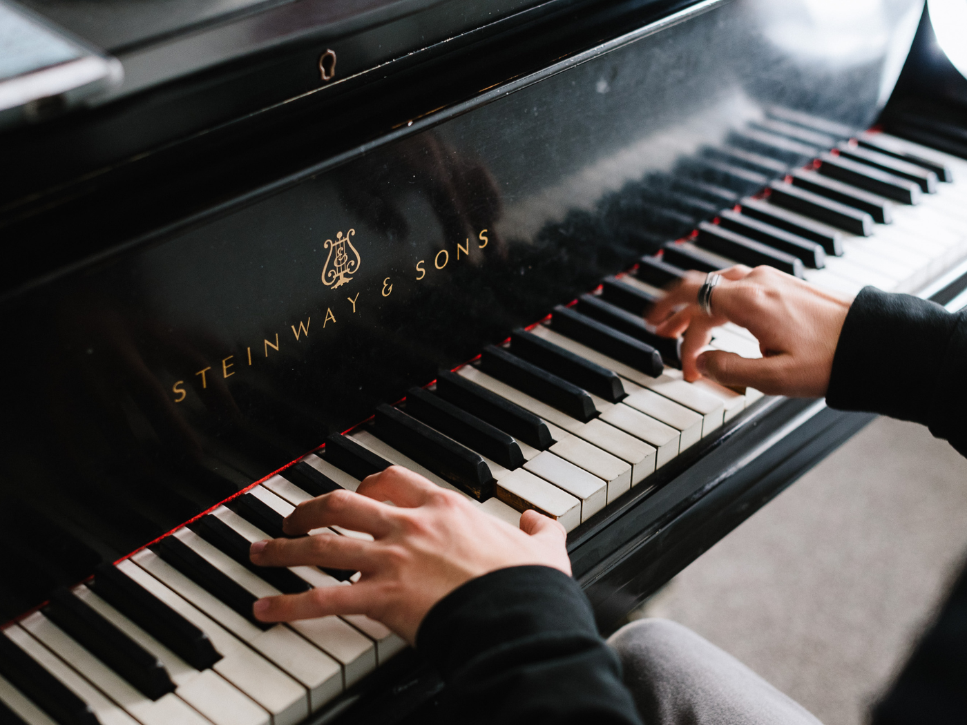 suzuki-group-piano-for-adult-restarters