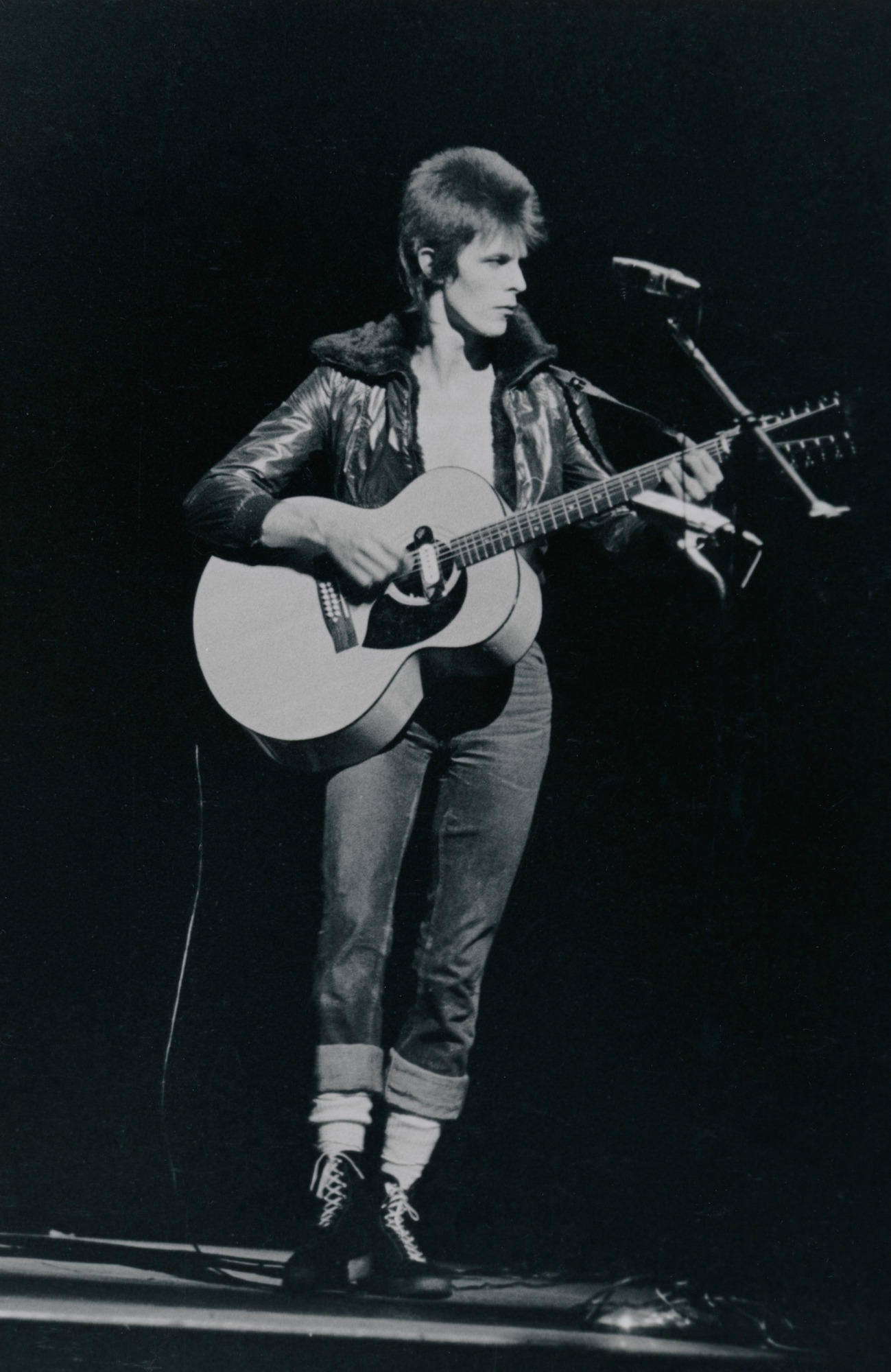 NEO Rewind Series: David Bowie in NEO presented by Thomas Mulready and Vanity Crash with special guest Billy Bass @ BOP STOP